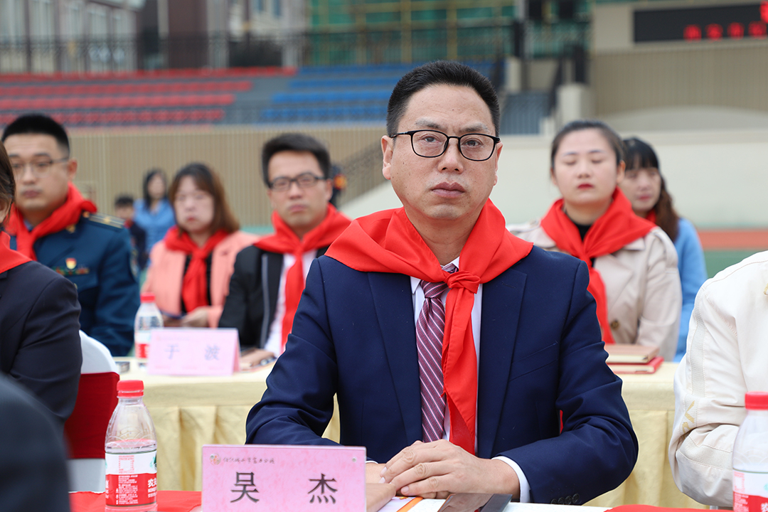 ��ͼ��2121�Ƿ�ҩҵ����˾�����������ϯ�˶� (2).jpg